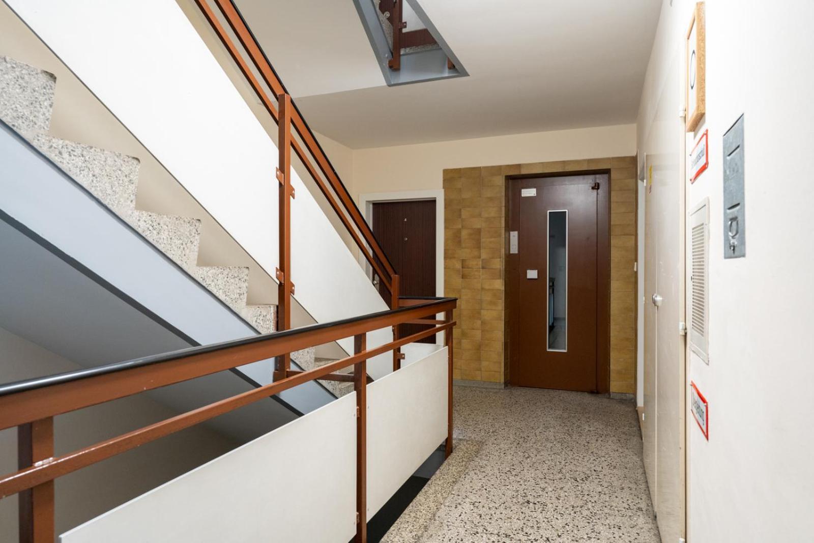Two Bedrooms - 85 Squaremeters - 4 Min To U6 Dresdner Str Відень Екстер'єр фото