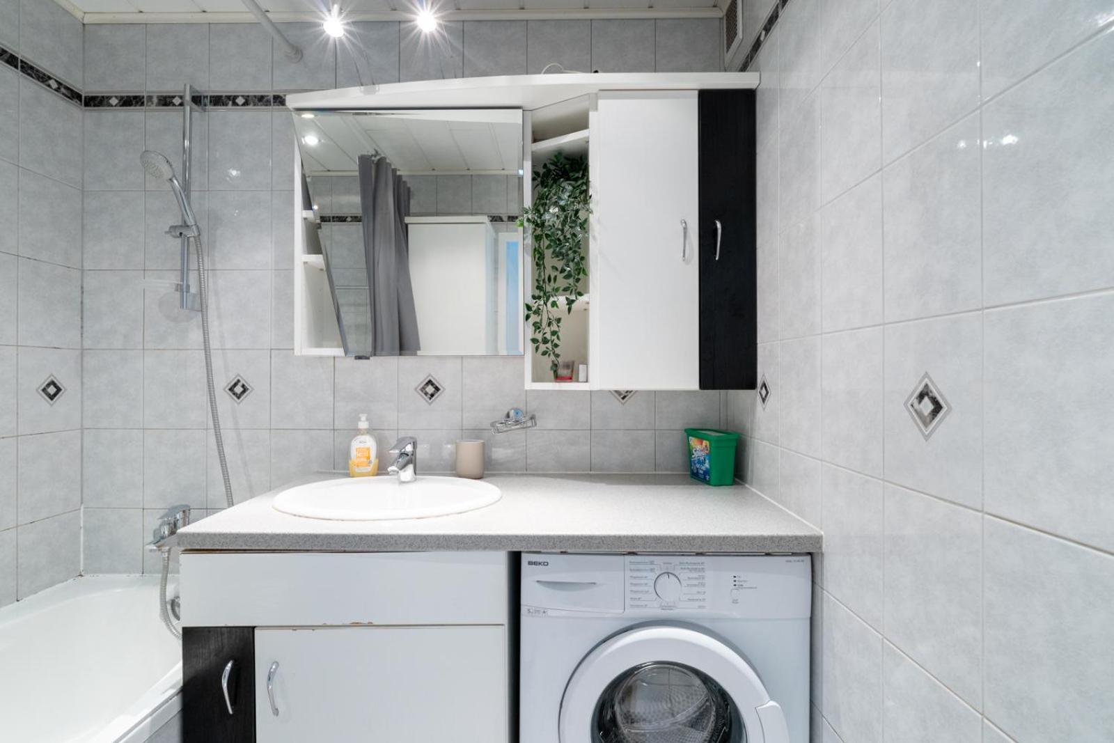 Two Bedrooms - 85 Squaremeters - 4 Min To U6 Dresdner Str Відень Екстер'єр фото