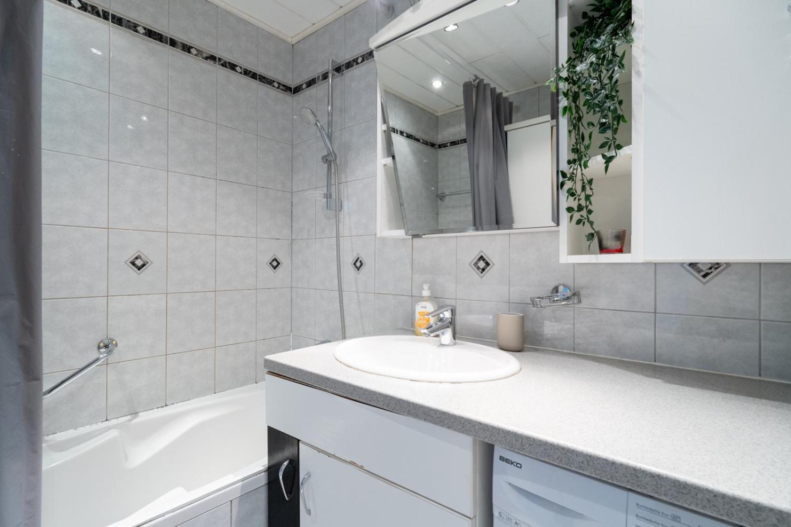 Two Bedrooms - 85 Squaremeters - 4 Min To U6 Dresdner Str Відень Екстер'єр фото