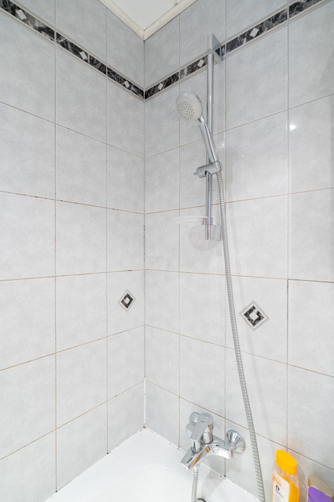 Two Bedrooms - 85 Squaremeters - 4 Min To U6 Dresdner Str Відень Екстер'єр фото